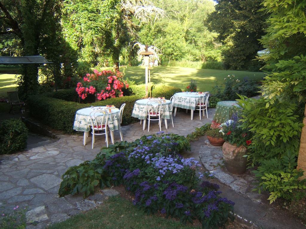 Bed & Breakfast Le Moulin Neuf Saint-Alvère Exterior foto